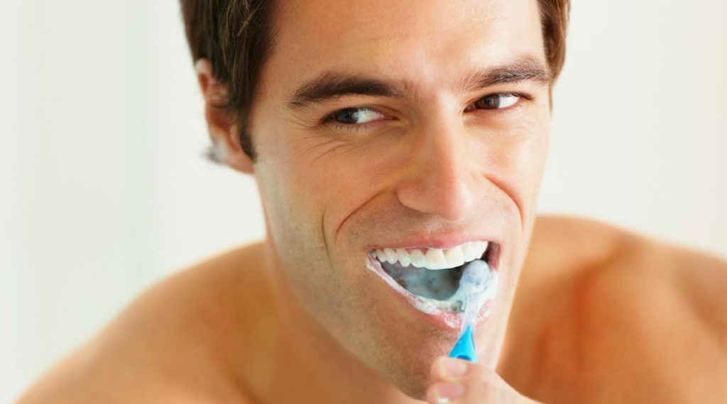 Best Toothpaste for Porcelain Veneers